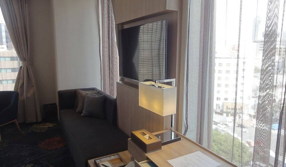 お部屋でまったり
二人時間を楽しむ / 3