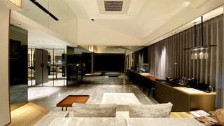 ペントハウス (East)