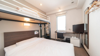 ツインルーム (上下ベッド)