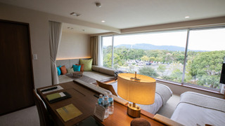 デラックスルーム 禁煙 (ベッド2台+布団2組)