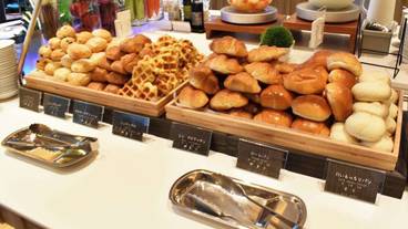 朝食ビュッフェ / 13