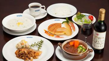 食事・飲み物 / 3