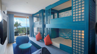 本館 スタンダード 2段x2 ベッド 禁煙