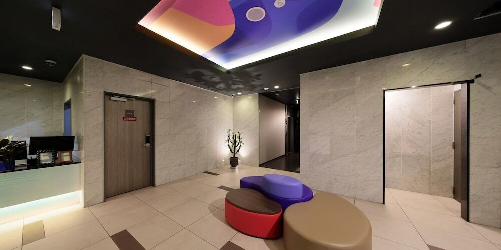 ロビーラウンジ