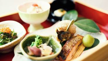 食事・飲み物 / 10