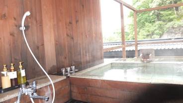 屋外スパ浴槽 / 2