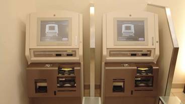 チェックイン / チェックアウト キオスク / 1