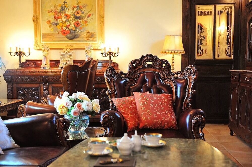 アンティーク家具とガーデンに囲まれて…。貴族のようなステイ3644433