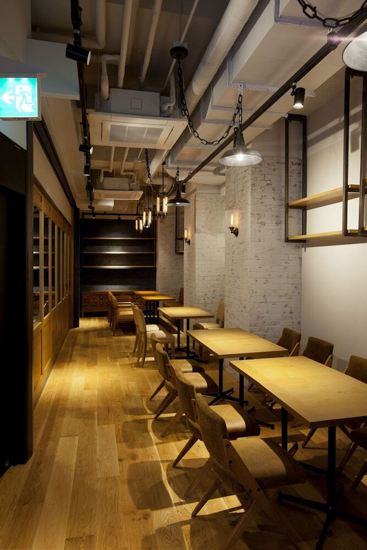 レストラン