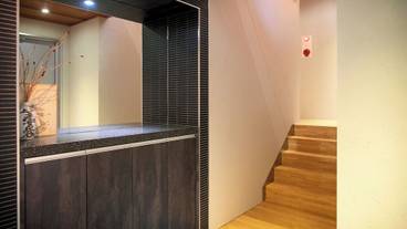 内部エントランス / 2