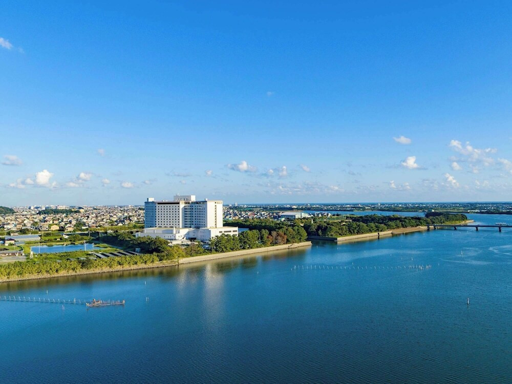 1．グランドメルキュール浜名湖リゾート&スパ4272423