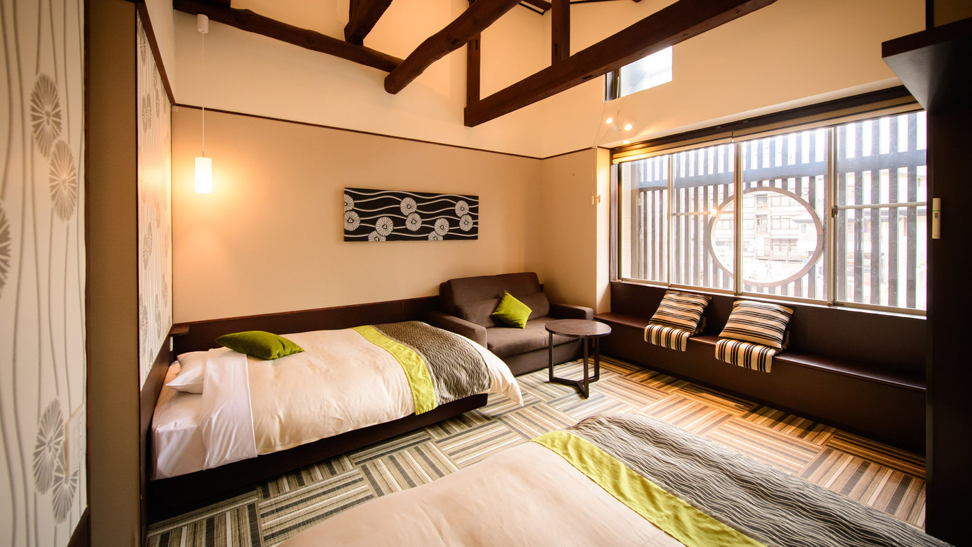 湯畑目の前！貸切風呂でプライベート湯あみ4025829