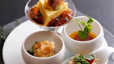 食事・飲み物 / 8