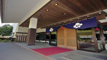 施設の入り口 / 6