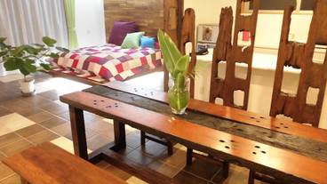 客室内のダイニングエリア / 16