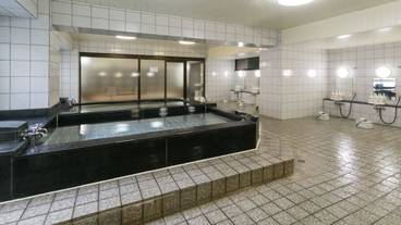 屋内スパ浴槽 / 3