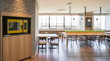 朝食スペース / 7