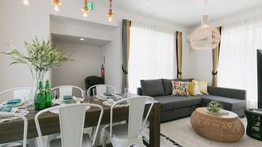 客室内のダイニングエリア / 21