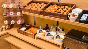 朝食ビュッフェ / 3