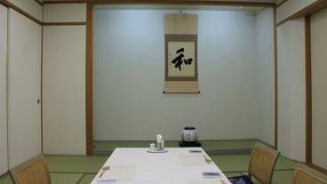 ボールルーム / 35