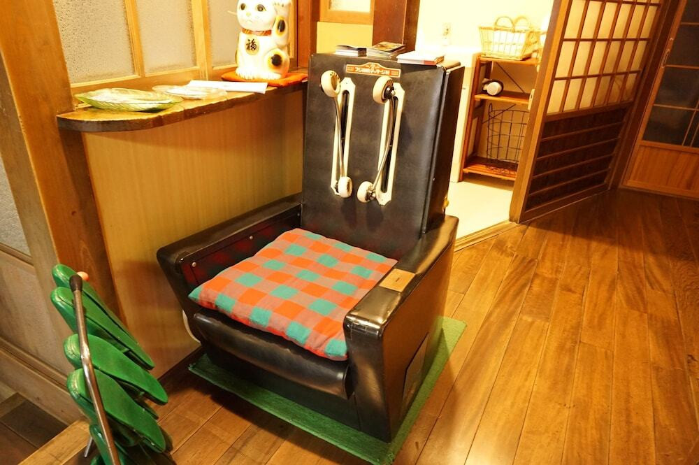 ロビーラウンジ