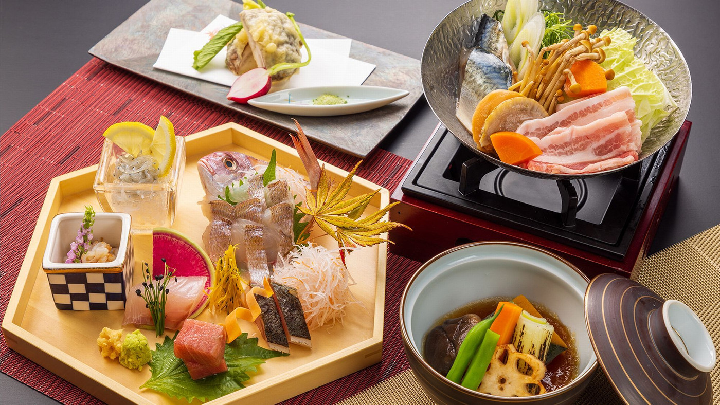 選べるメイン料理!海の幸・山の幸を朝夕とも部屋食で4070432