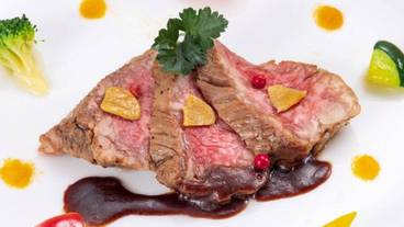 食事・飲み物 / 1