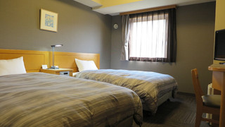 ツインルームシングルサイズベッド 2 台禁煙