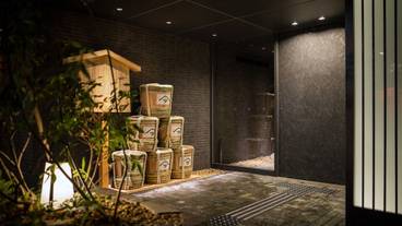 施設の正面 / 11