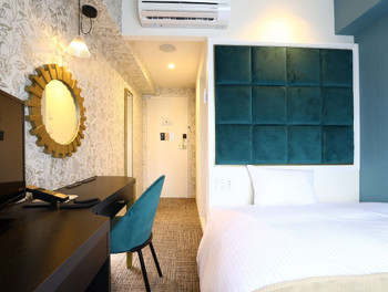 恋愛小説の登場人物をイメージした客室にワクワク♪4256399