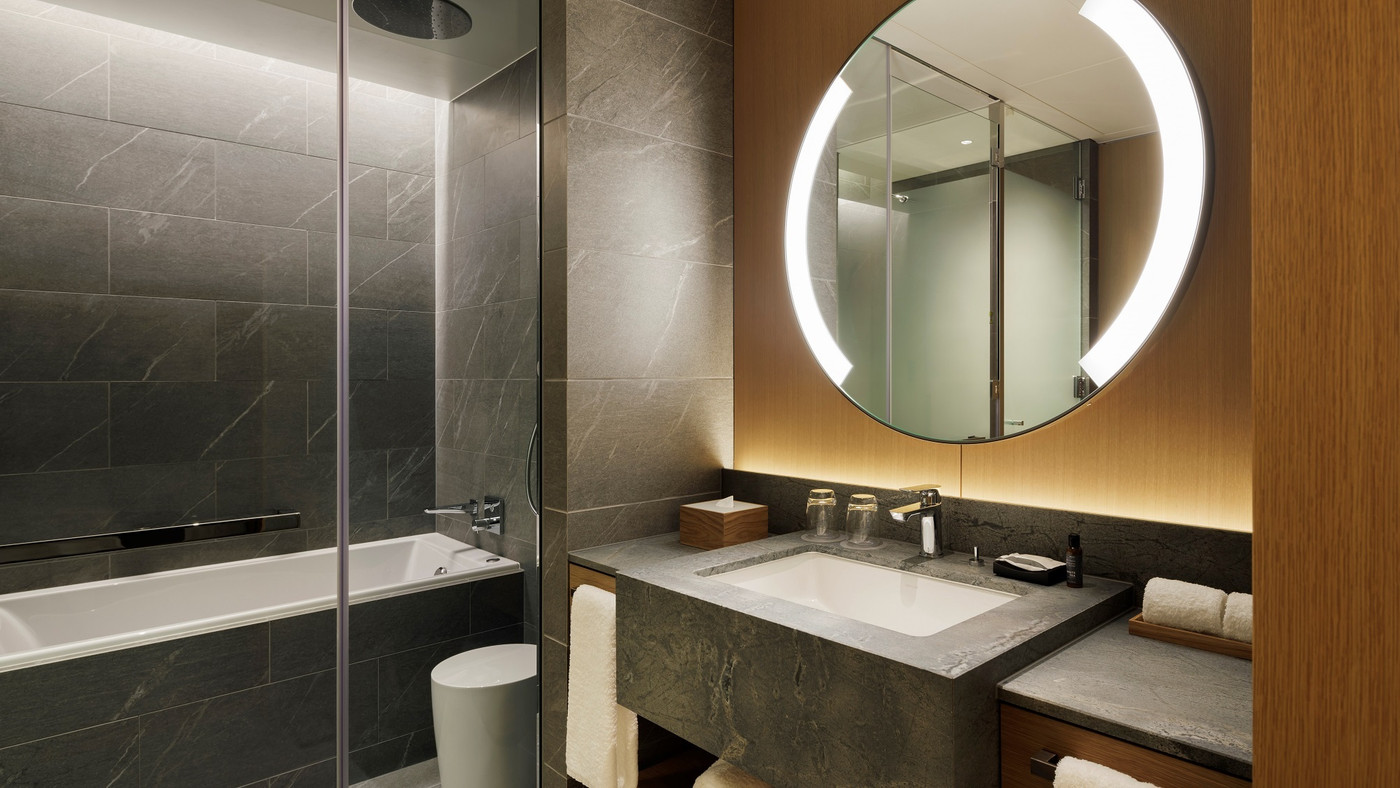 約1,000平方メートルのウェルネス専用フロアにプールやサウナ完備4231719