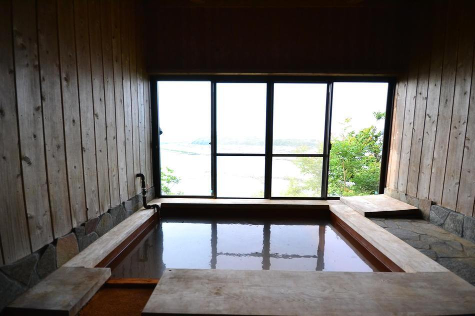 貸切の宿泊棟やグランピングテントも。子連れでアウトドアを満喫！4064951