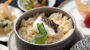 食事・飲み物 / 6