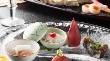 食事・飲み物 / 14