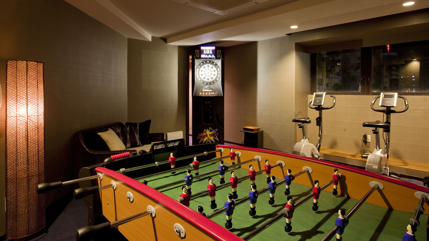 ダーツラウンジ