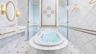 スイート　バスルーム / 3