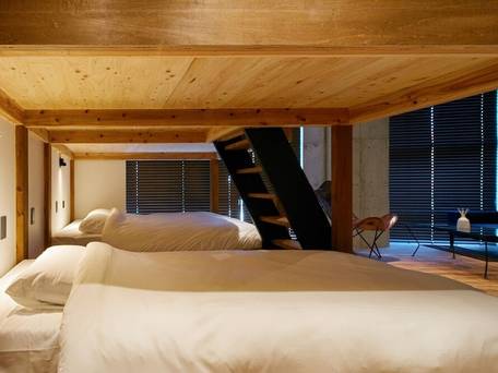 mizuka Nakasu 5 unmanned hotel / 5