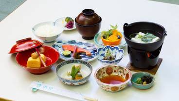 食事・飲み物 / 6