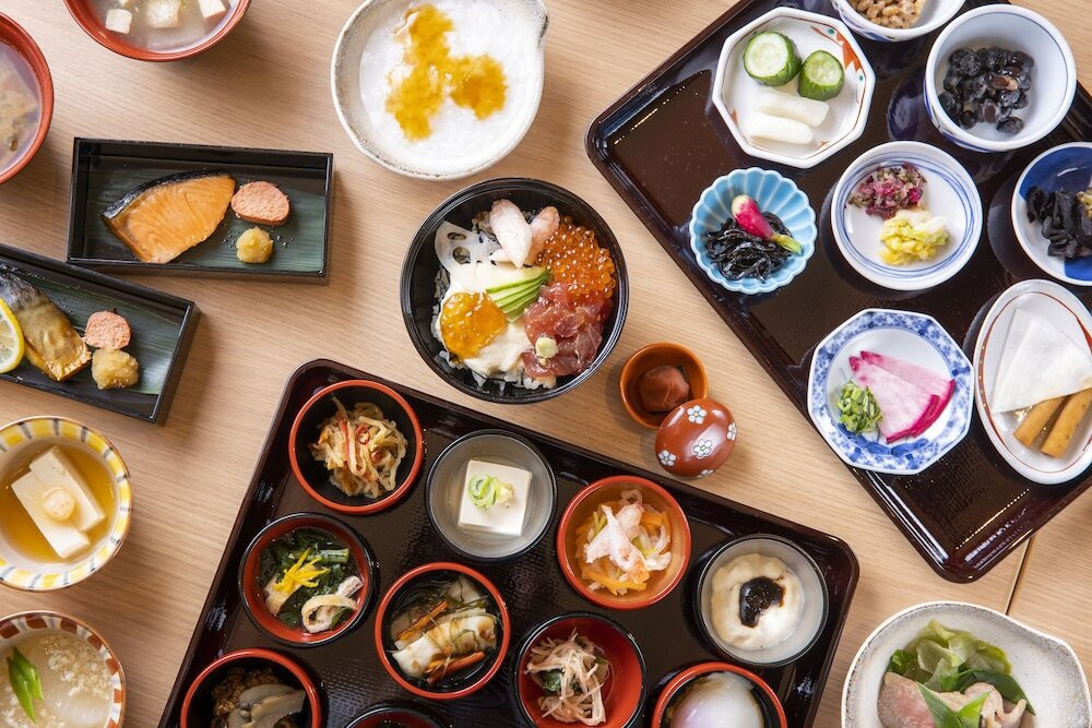 朝食