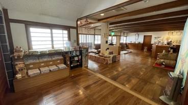 ロビー応接スペース / 5