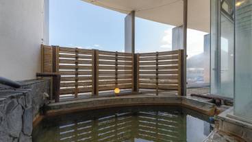 施設内の設備 / 11