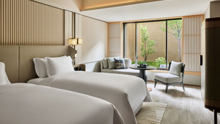 プレミア ルーム シングルベッド 2 台