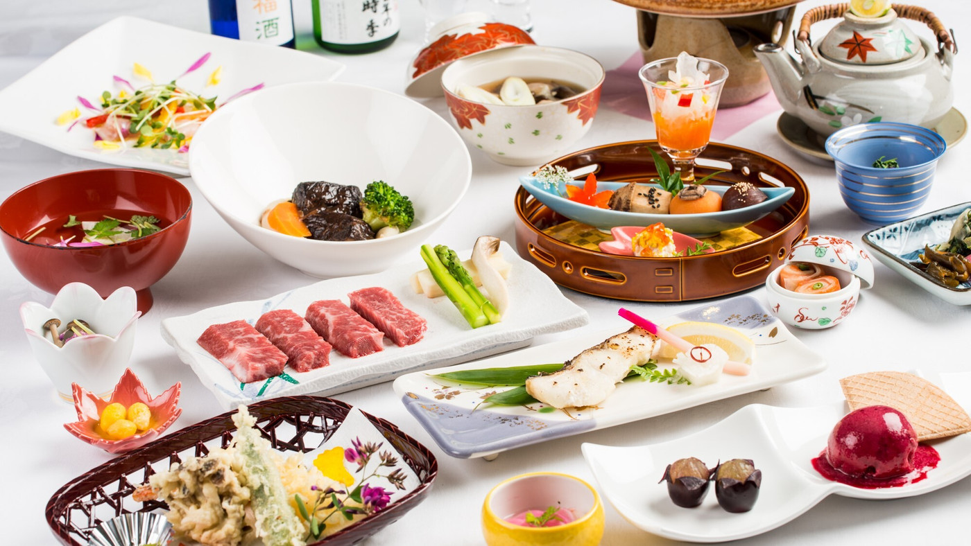 8. ロープウェイ駅が目の前！便利な「たかみや瑠璃倶楽リゾート」3484508