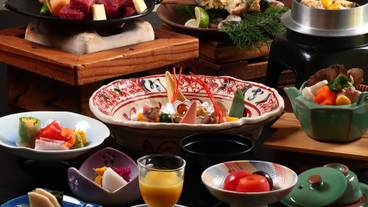 食事・飲み物 / 9