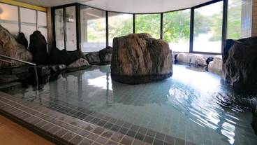 屋内スパ浴槽 / 3