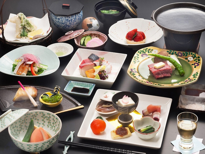 スタンダードコースでも十分な量！ちょっと自分にごほうびを♡と思うなら、栃木牛や豪華なお刺身つきプランも◎