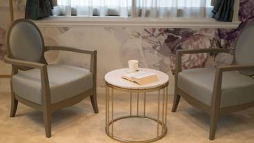 客室内のダイニングエリア / 25