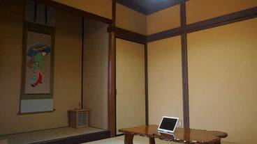 客室内のダイニングエリア / 12