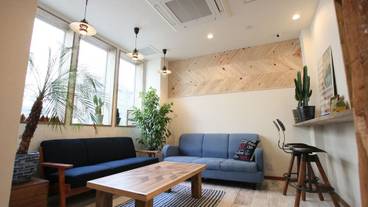 ロビー応接スペース / 3