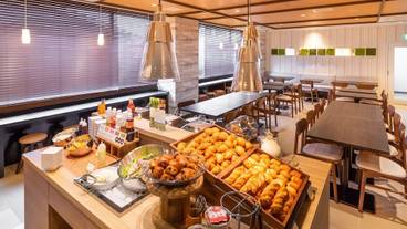 朝食ビュッフェ / 12